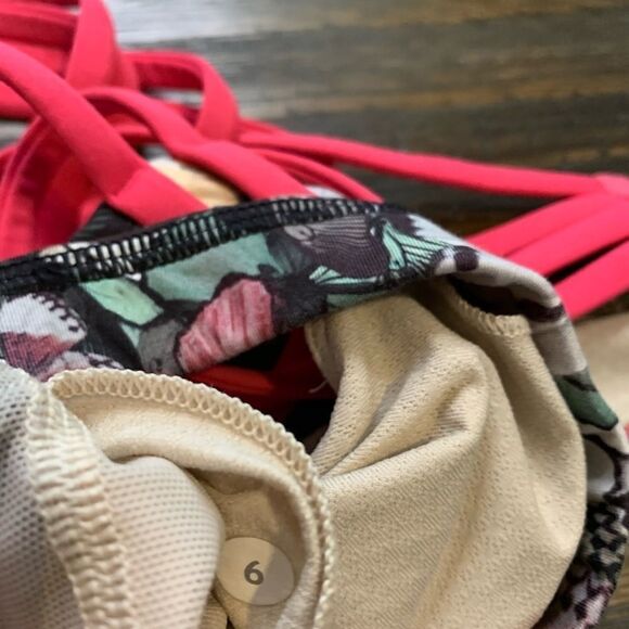 Lululemon Wild Butterfly Pink Tank Size 6 - Picture 4 of 5
